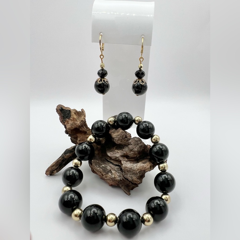 BLACK AGATE GEMSTONE SET